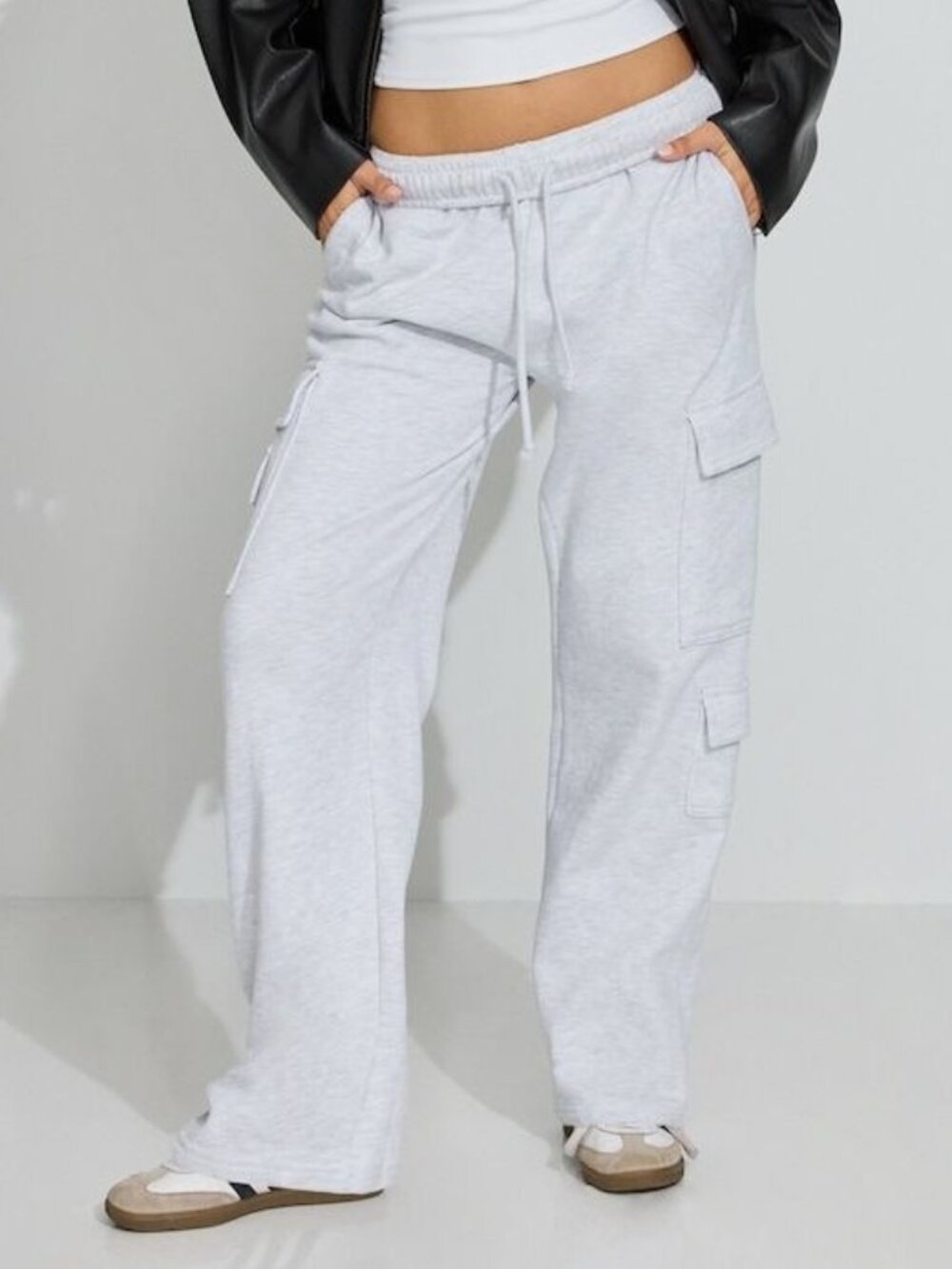 GARAGE UltraFleece Cargo Sweatpants Heather Grey Wide Leg Cargo Pants Size XS